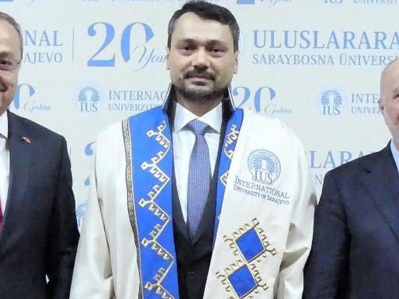 Uluslararası Saraybosna Üniversitesi’nde Bayrak Değişimi