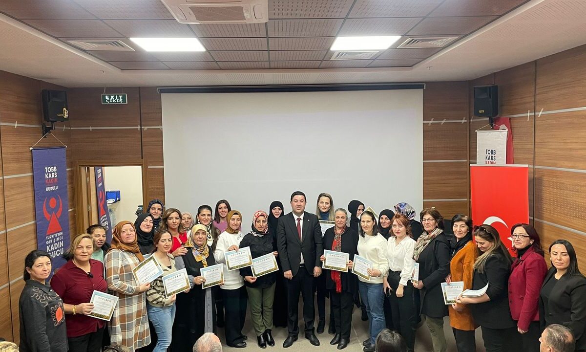 Kars Kadın Çiftçi Eğitim Akademisi başarıyla tamamlandı