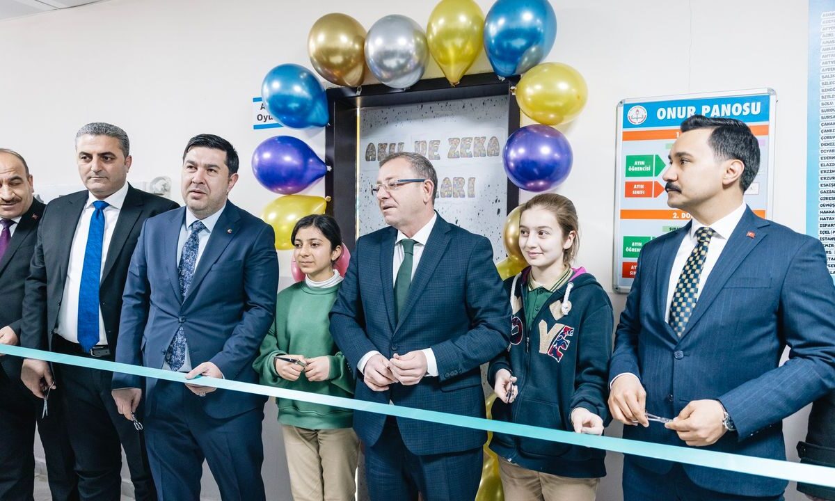 Kars TSO’dan eğitime anlamlı destek: Akyaka’da zeka sınıfı açıldı
