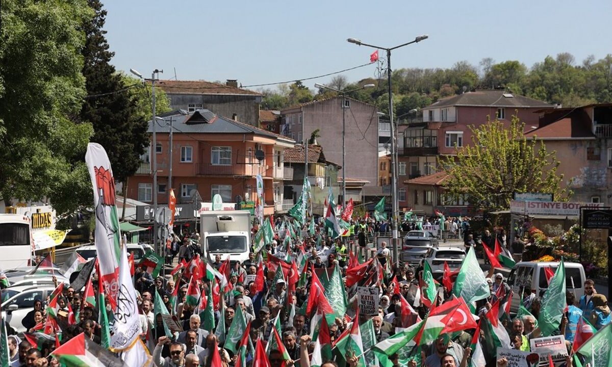 İstanbul’da on binler Gazze için ABD konsolosluğuna yürüdü