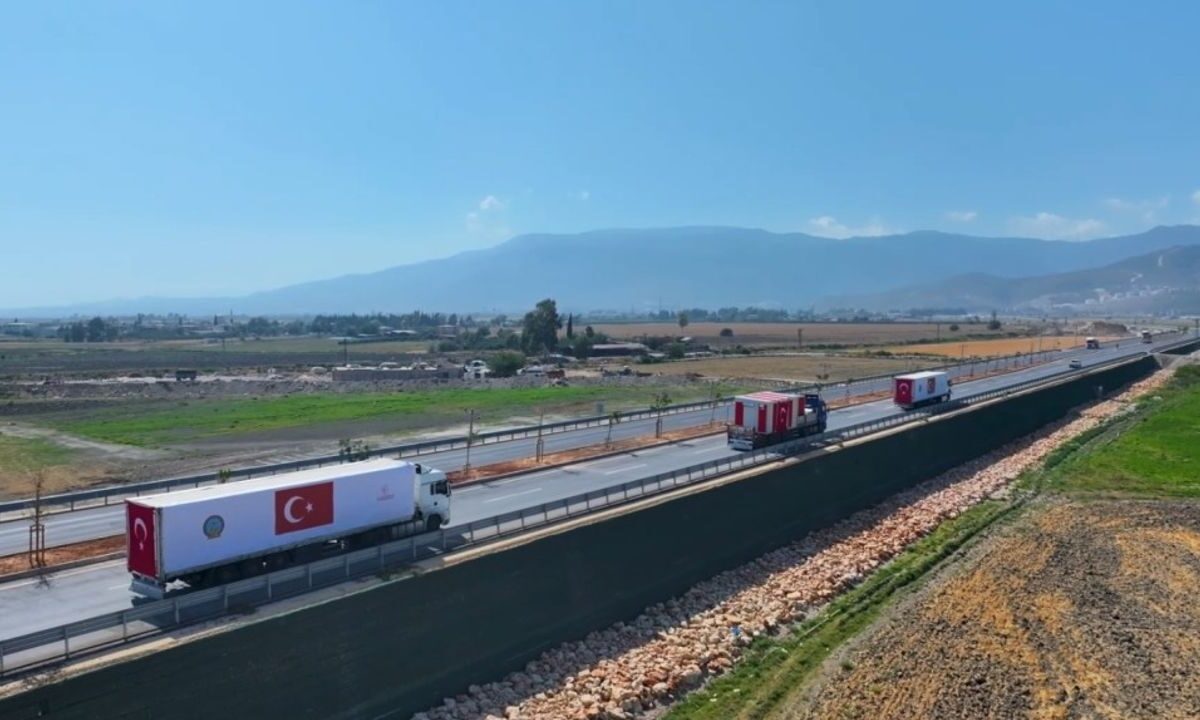 Türkiye’den; Şam Havaalanına Zorlu İniş Sistemi Desteği